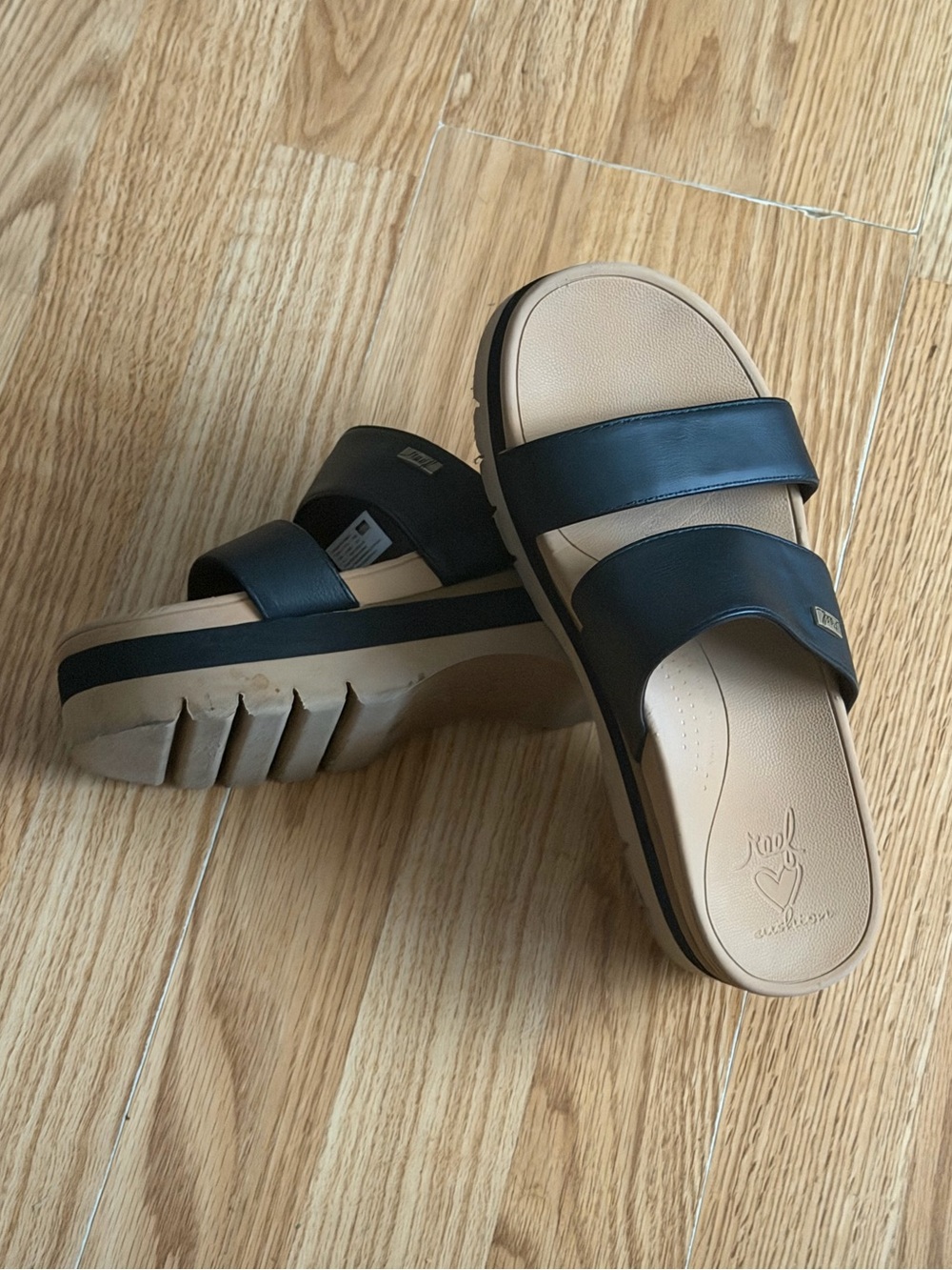 Reef Cushion Horizon 2.5 Platform Slide Black Resort Wear Women’s Sandals - Picture 4 of 13